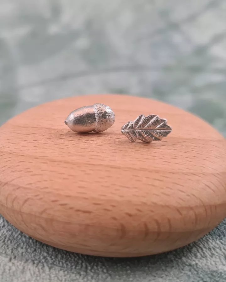Clous d'oreilles feuille de chêne et gland
