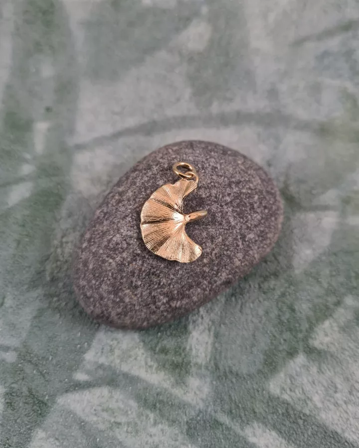 Pendentif feuille de ginkgo
