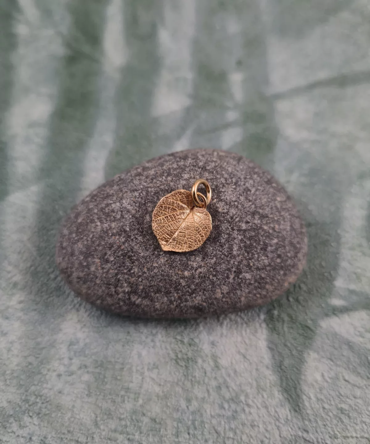 Pendentif feuille de tilleul