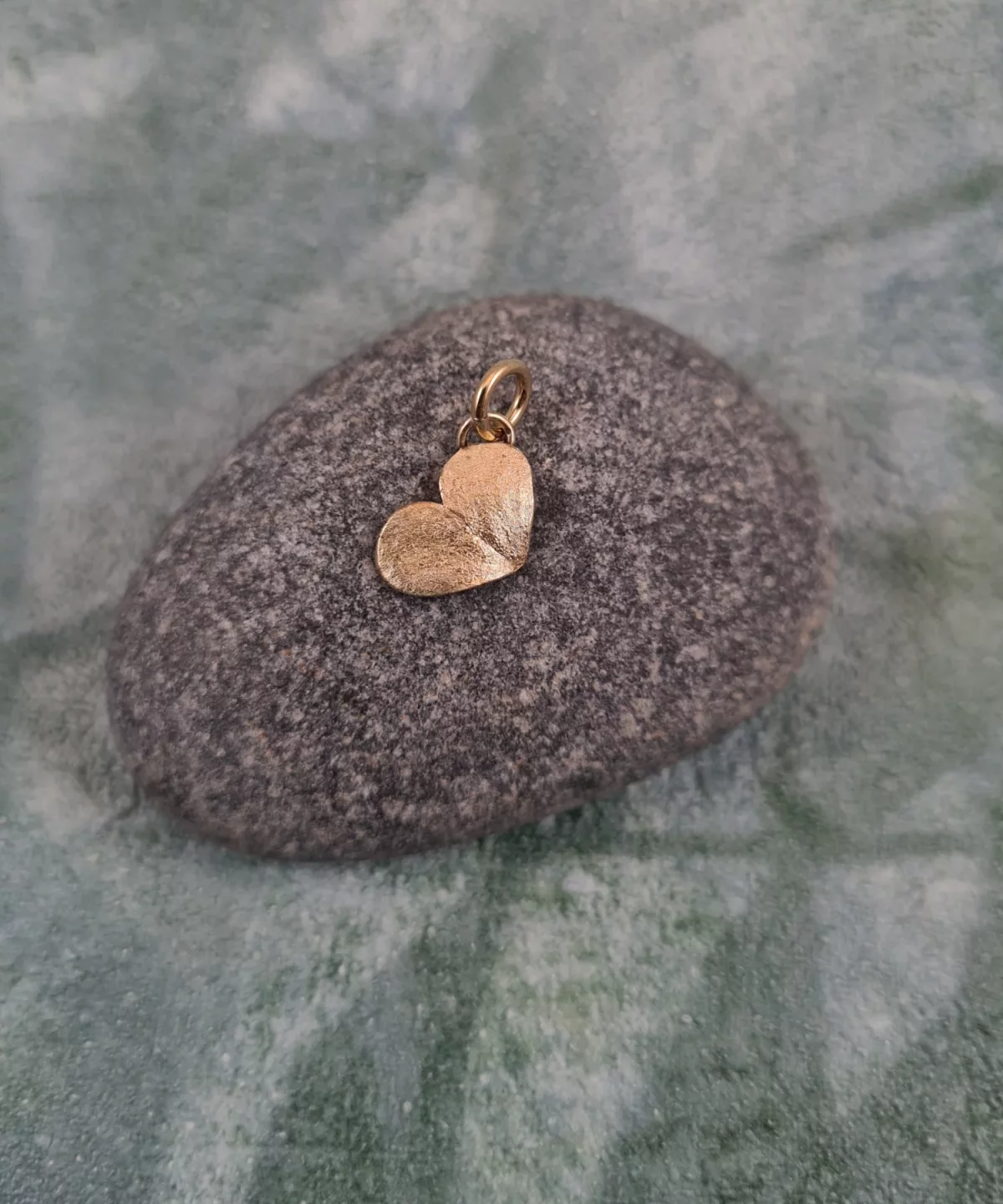 Pendentif foliole d'oxalis des bois
